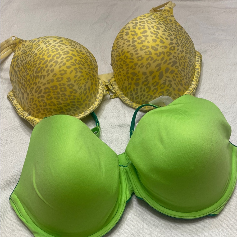 Victoria's Secret Yellow Leopard and Green Bra Set